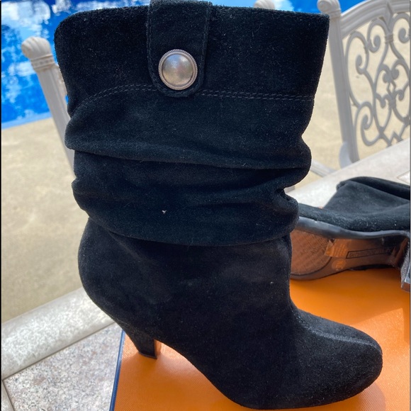 Arturo Chiang Black Suede Boots - Picture 3 of 4